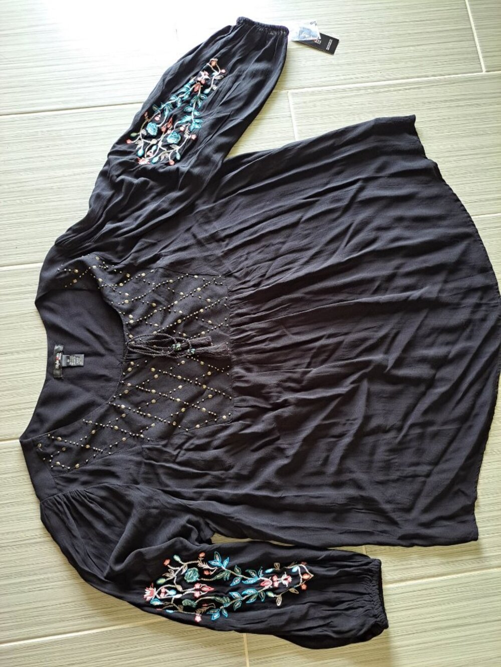 NEW 3XL Black Embroidered Peasant Top Beaded Tassel Tie Neckline Womens Plus - Picture 8 of 13